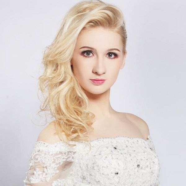 亚博足球外围软件手机app下载